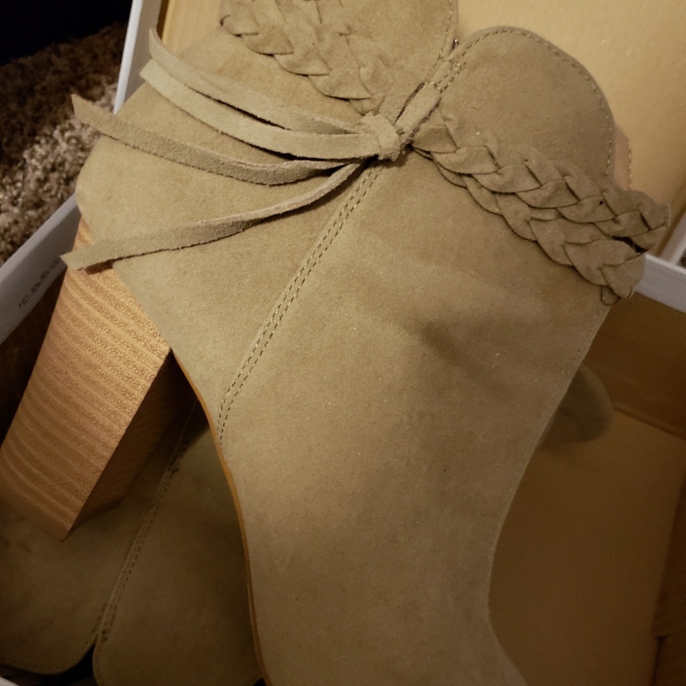 Booties - Picture 2 of 3